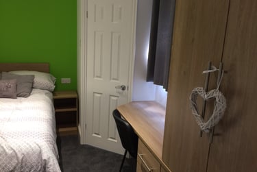 4 bed house, Jedburgh street, Near university, Middlesbrough, TS12HX - Image 5